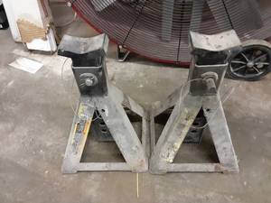 lot 12 image: Pair Of 6-Ton Jack Stands