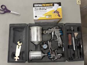 lot 43 image: Smartline Paint Gun Set Complete & Central Pneumatic Paint Gun