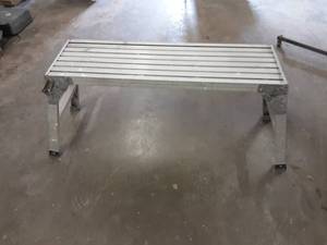 lot 77 image: Work Platform