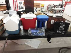 lot 88 image: 6-Assorted Coolers