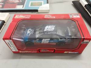 lot 166 image: 1-Dick Trickle Car 124 Scale Autographed