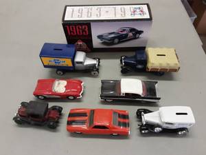 lot 182 image: Collection Of 8 Die Cast Collector Cars