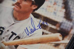 Boston Red Sox Wade Boggs 8x10 Photo Autograph JSA COA