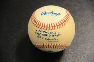 1987 World Series Kent Hrbek Baseball Autograph