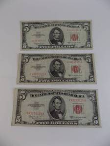 lot 59 image: Lot of $5 Red Seals