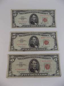 lot 60 image: Lot of $5 Red Seals