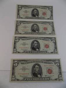 lot 64 image: Lot of $5 Red Seals
