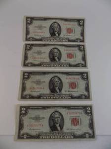 lot 68 image: Lot of $2 Red Seals