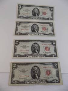 lot 71 image: Lot of $2 Red Seals