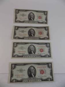 lot 72 image: Lot of $2 Red Seals