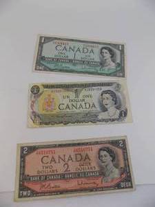 lot 97 image: Lot of Canadian Bills