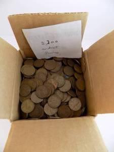 lot 23 image: 2200 Approx of Wheat Pennies