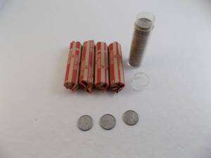lot 24 image: 5 Rolls of Steel Pennies