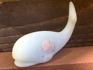 lot 20 image: Fenton  Blue Satin wFrosted Asters Whale Figurine