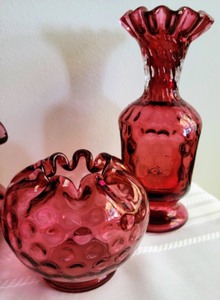 lot 139 image: Fenton Cranberry Thumbprint Glassware