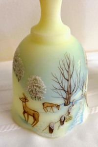 lot 142 image: Satin Fenton Christmas Bell & Matching Votive