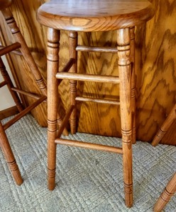 lot 157 image: Trio of Oak Barstools