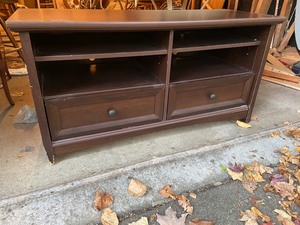 lot 114 image: Dark Brown Wood TV Stand