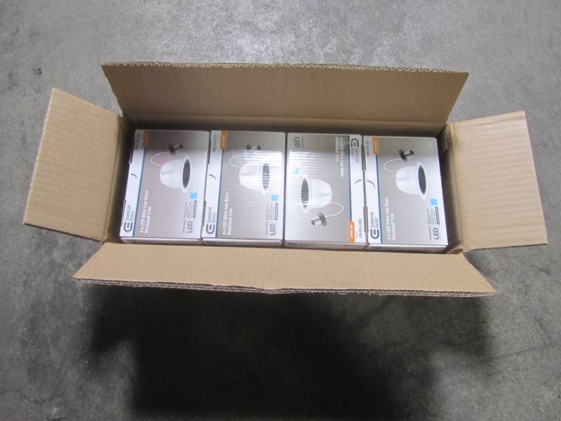 lot 814 image: 1 Case - Commercial Electric 4 in. Black Ultra Low Glare Mini Step Integrated LED Recessed Trim (4 Total) 53196101