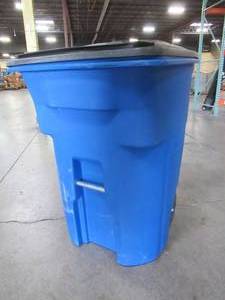 lot 201 image: Toter 96 Gal. Wheeled Blue Trash Can with Flip Top, 25596-R1705 - Some scratches.
