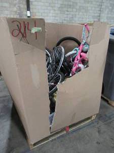 lot 204 image: WHOLESALE MIXED PALLET OF MISCELLANEOUS BICYCLE PARTS