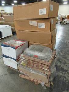 lot 219 image: WHOLESALE MIXED PALLET OF MISCELLANEOUS SINKS AND VANITY TOPS