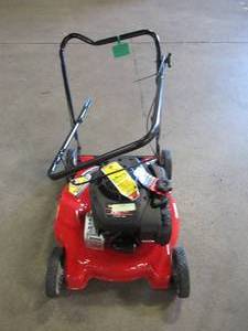 lot 22 image: Yard Machines 20 in. 125cc OHV Briggs & Stratton Gas Push Mower, 11A-02BT729 - Missing hardware for handlesframe. UPDATED