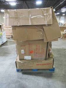 lot 125 image: WHOLESALE MIXED PALLET OF DINING ROOM SETS AND PATIO LOUNGE CHAIRS