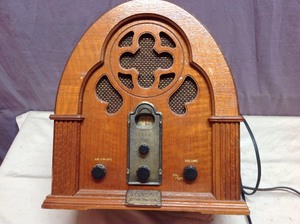 Thomas Collectors Edition Radio Model 317