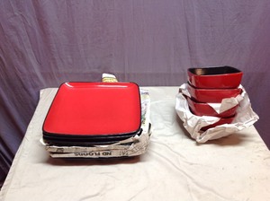 Plates & Bowls