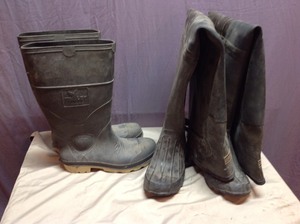 Size 8 Hip Waders & Boots