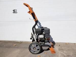 lot 016 image: Generac OHV 196cc 2800PSI Pressure Washer (repairparts)