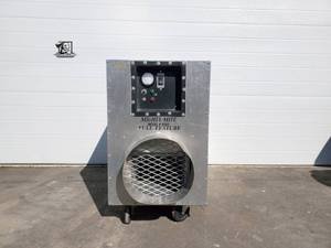 lot 033 image: Aerospace Mighty Mite Model #9180 Negative Air Machine No Reserve