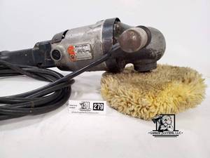 lot 279 image: Black and Decker Heavy Duty Industrial Angle Grinder