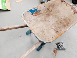 lot 205 image: Jackson Professional Tools Wheelbarrow