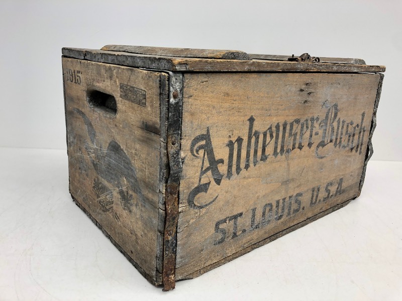 Anheuser-Busch Vintage Beer Crate - Large