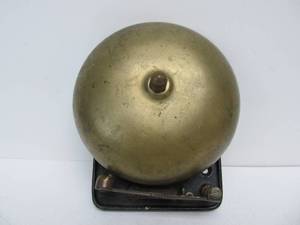 lot 84 image: Old Vintage Brass Boxing Ring Bell