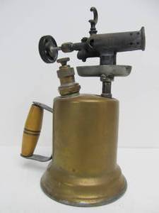 lot 118 image: Nice Antique Brass Blow Torch