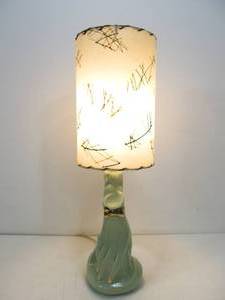 lot 203 image: Atomic Mid Century Modern Hand Shape Ceramic Lamp w Fiberglass Shade