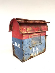 lot 3 image: Old Vintage Embossed Lift-top U.S. Mailbox