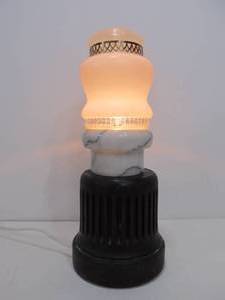 lot 266 image: Vintage Marble Glass & Wood Desk Lamp