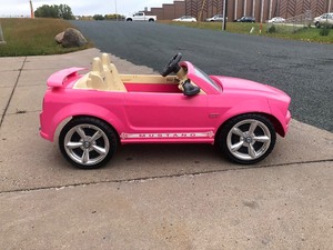 lot 309 image: Large Barbie Power Wheels Pink Mustang - Works Great