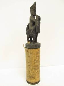 lot 159 image: Vintage Hand Carved Tribal Figural Wood Container
