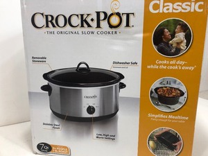 lot 324 image: Brand New 7 Quart Crock Pot