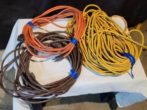lot 32 image: Three Extension Cords