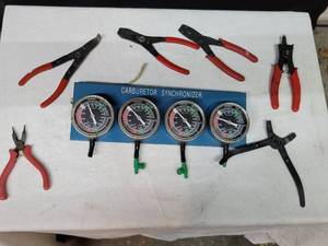 lot 54 image: Carburetor Synchronizer