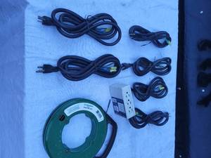 lot 118 image: Fish Tape & Grounded Electrical Cords