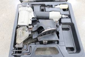 lot 15 image: Porter-Cable Roofing Nailer