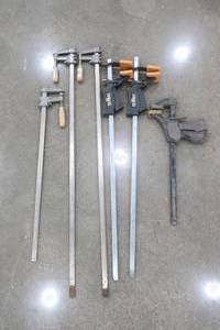lot 26 image: 6 Clamps - Various Sizes