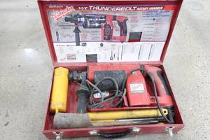 lot 36 image: Milwaukee 1 12 Thunderbolt Rotary Hammer
